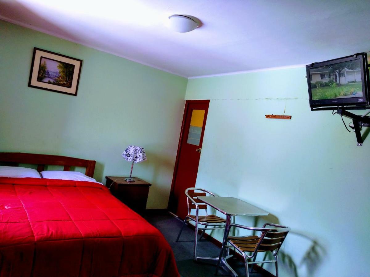 Casa Blanca Hospedaje Huamancaca Eksteriør billede